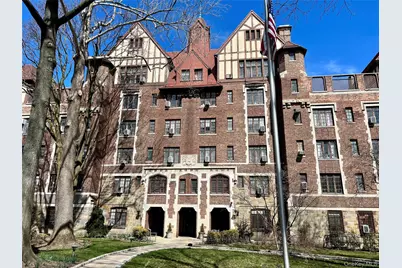 10 Holder Place #2A, Forest Hills, NY 11375 - Photo 1