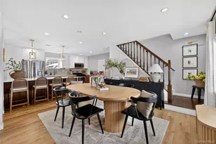 1024 Oaks Dr, Franklin Square, NY 11010 - Photo 5