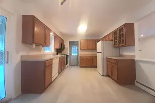 180 Sylvan Lake Rd, Hopewell Junction, NY 12533 - Photo 9