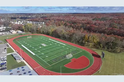 101 Spruce Avenue, Bethpage, NY 11714 - Photo 31