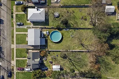 101 Spruce Avenue, Bethpage, NY 11714 - Photo 5