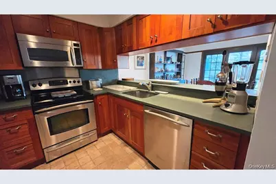 64 Brittany Lane, Westhampton Beach, NY 11978 - Photo 13