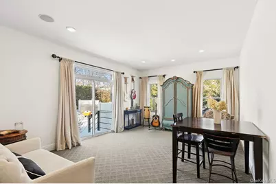 6 Dogwood Street, East Quogue, NY 11942 - Photo 7