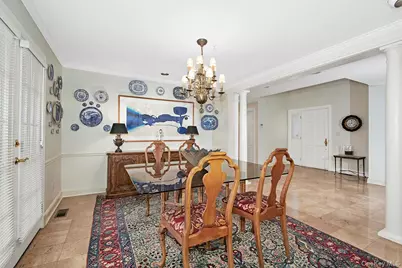 5 Wyndham Close, White Plains, NY 10605 - Photo 11