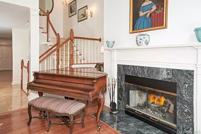 5 Wyndham Close, White Plains, NY 10605 - Photo 15