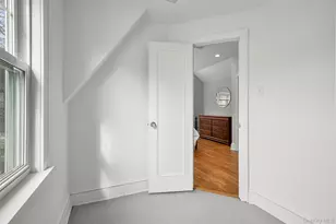 6 Shadow Ln, Larchmont, NY 10538 - Photo 19