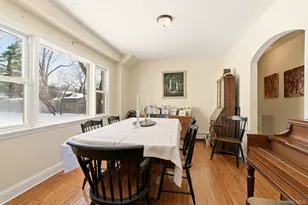 12 Cannon Ct, Huntington, NY 11743 - Photo 5