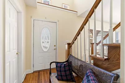 12 Cannon Court, Huntington, NY 11743 - Photo 3