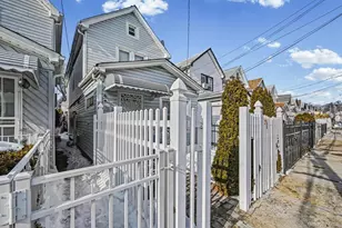 114-38 149th St, Jamaica, NY 11436 - Photo 3