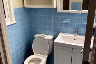 20-23 Whitestone Expy, Whitestone, NY 11357 - Photo 19