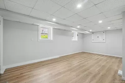 2117 Hazen Street, East Elmhurst, NY 11370 - Photo 25