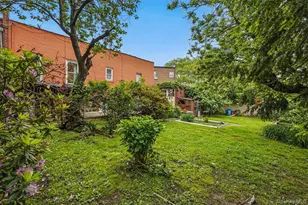 21-17 Hazen St, East Elmhurst, NY 11370 - Photo 3