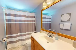 638 St George Ave, North Babylon, NY 11703 - Photo 23