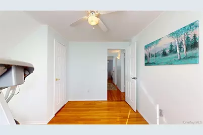 638 Saint George Avenue, North Babylon, NY 11703 - Photo 21