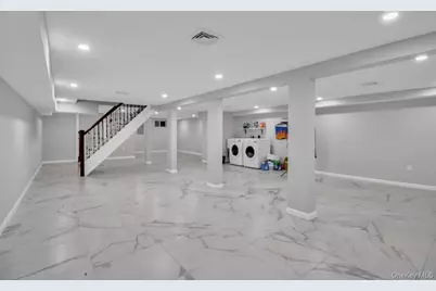 858 Prescott Street, Valley Stream, NY 11580 - Photo 23