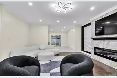 858 Prescott Street, Valley Stream, NY 11580 - Photo 7