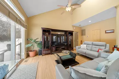 75 Meadow Pond Circle, Miller Place, NY 11764 - Photo 11