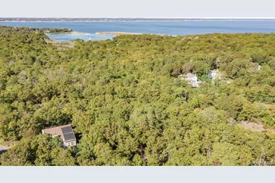 38 Red Creek Circle, Hampton Bays, NY 11946 - Photo 19