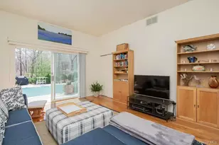 38 Red Creek Cir, Hampton Bays, NY 11946 - Photo 15