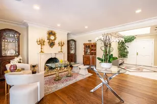 13 Lighthouse Rd, Great Neck, NY 11024 - Photo 7