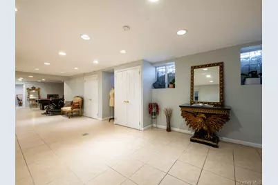 13 Lighthouse Road, Great Neck, NY 11024 - Photo 25