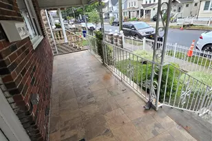 115-29 198th St, Saint Albans, NY 11412 - Photo 7