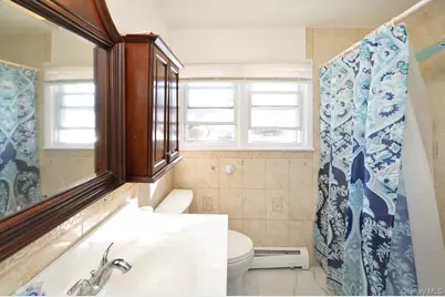 7 S Oak Street, Spring Valley, NY 10977 - Photo 17