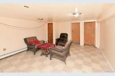 7 S Oak Street, Spring Valley, NY 10977 - Photo 15