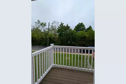 11A Hemlock Drive #8, Bay Shore, NY 11706 - Photo 11