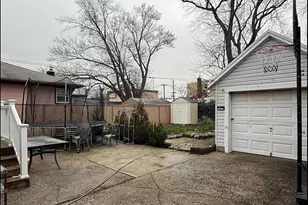 17 Litchfield Av #1 Ave, Elmont, NY 11003 - Photo 7