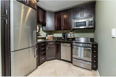 2 Richmond Road #6N, Long Beach, NY 11561 - Photo 7