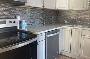 51 Fallkill Ave, Poughkeepsie, NY 12601 - Photo 7