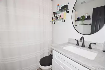 31 Armell Street, Huntington Station, NY 11746 - Photo 11