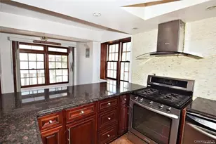 83-42 159th St, Jamaica, NY 11432 - Photo 9