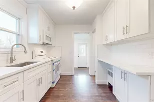 23 Cherry St, East Northport, NY 11731 - Photo 5