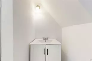 23 Cherry St, East Northport, NY 11731 - Photo 19