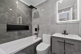 147-72 Huxley St, Rosedale, NY 11422 - Photo 7