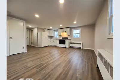 273 South 16th St, Lindenhurst, NY 11757 - Photo 3