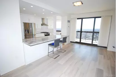 27110 Grand Central Parkway #25N, Floral Park, NY 11005 - Photo 31