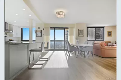 27110 Grand Central Parkway #25N, Floral Park, NY 11005 - Photo 13