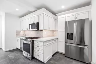 900 Palmer Rd, Bronxville, NY 10708 - Photo 11