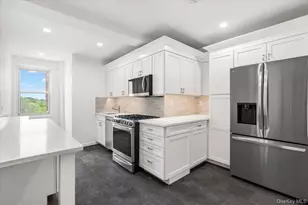 900 Palmer Rd, Bronxville, NY 10708 - Photo 9