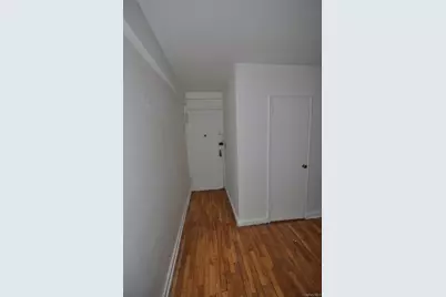 142 Garth Road #1R, Scarsdale, NY 10583 - Photo 3