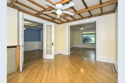 27 Summit Avenue, Sea Cliff, NY 11579 - Photo 7