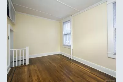 27 Summit Avenue, Sea Cliff, NY 11579 - Photo 19