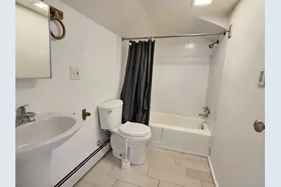 4 Pilgrim Terrace, Poughkeepsie, NY 12601 - Photo 9