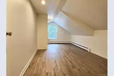 4 Pilgrim Terrace, Poughkeepsie, NY 12601 - Photo 7