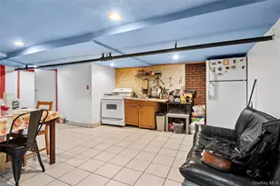 809 Friel Pl, Brooklyn, NY 11218 - Photo 15