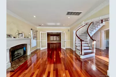3683 Orchard Road, Wantagh, NY 11793 - Photo 7