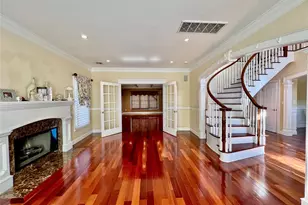 3683 Orchard Rd, Wantagh, NY 11793 - Photo 7